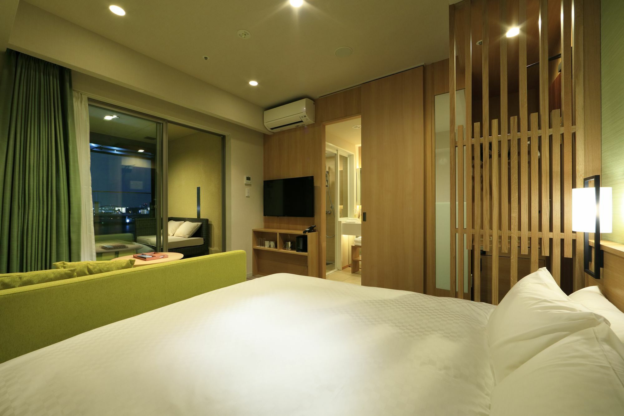 The Singulari Hotel & Skyspa At Universal Studios Japan Osaka Exterior photo